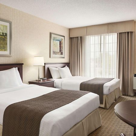 Days Inn By Wyndham Brantford Eksteriør bilde