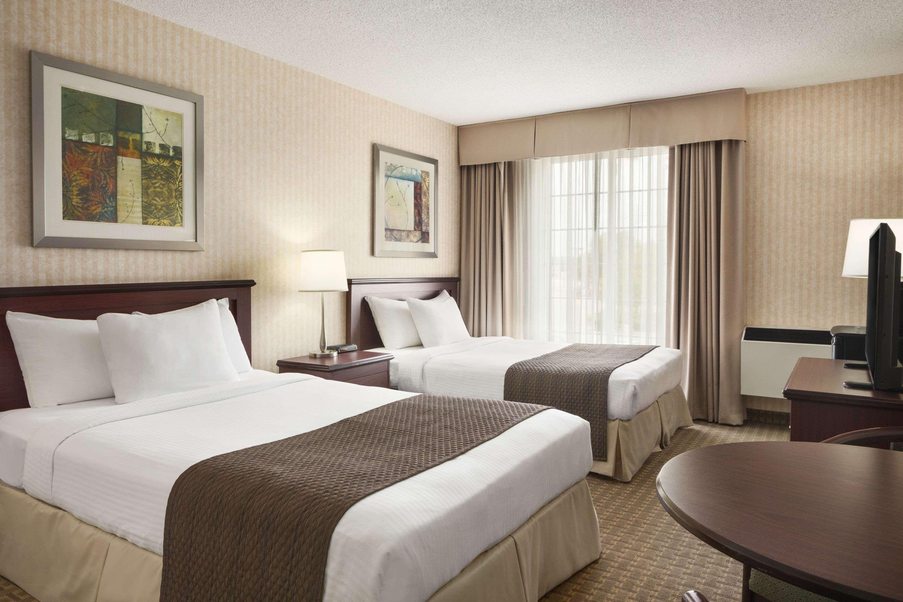Days Inn By Wyndham Brantford Eksteriør bilde